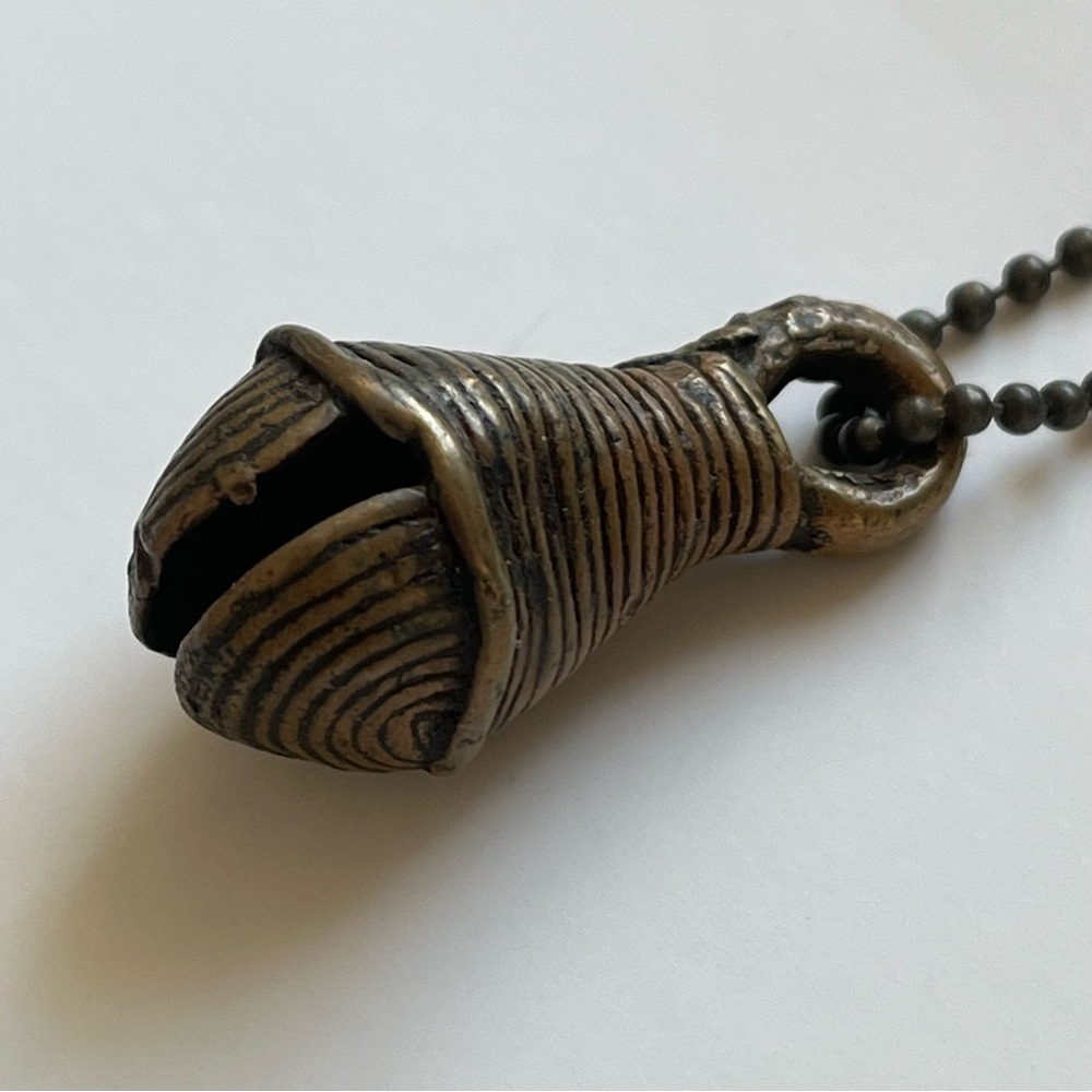 Antique Brass Pendant Necklace - Picture 2 of 6